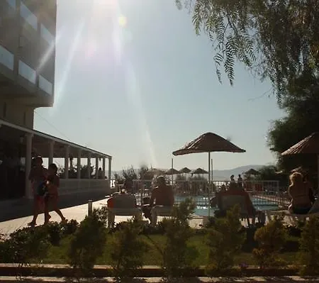 Wa Farm & 4* Çeşme