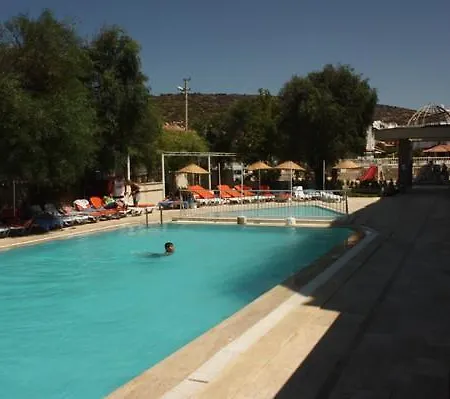 Wa Farm & 酒店 Çeşme