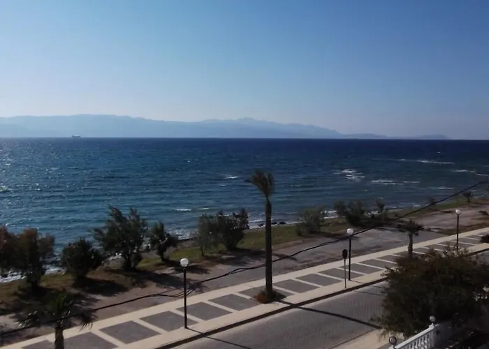 دابليو إيه تشيشمي فارم هوتل بيتش ريزورت آند سبا 3*