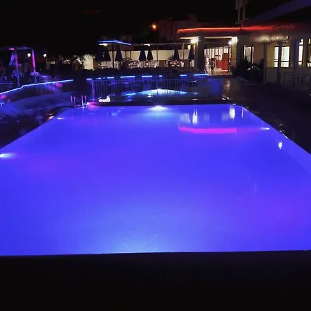 Hotel Wa Farm & Cesme